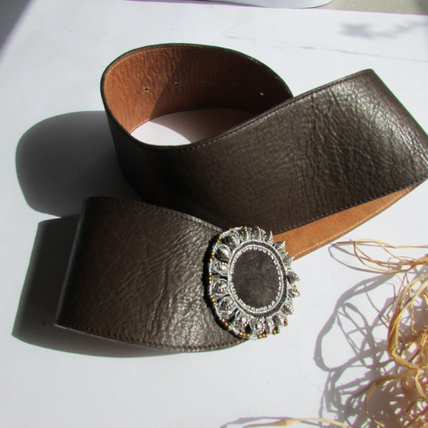 Wide leather belt with handmade buckle for women | AKey